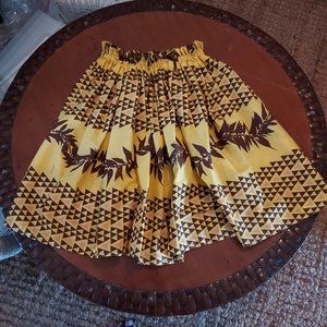 Authentic Hawaiian Hula Pa'u Skirt fits many sizes